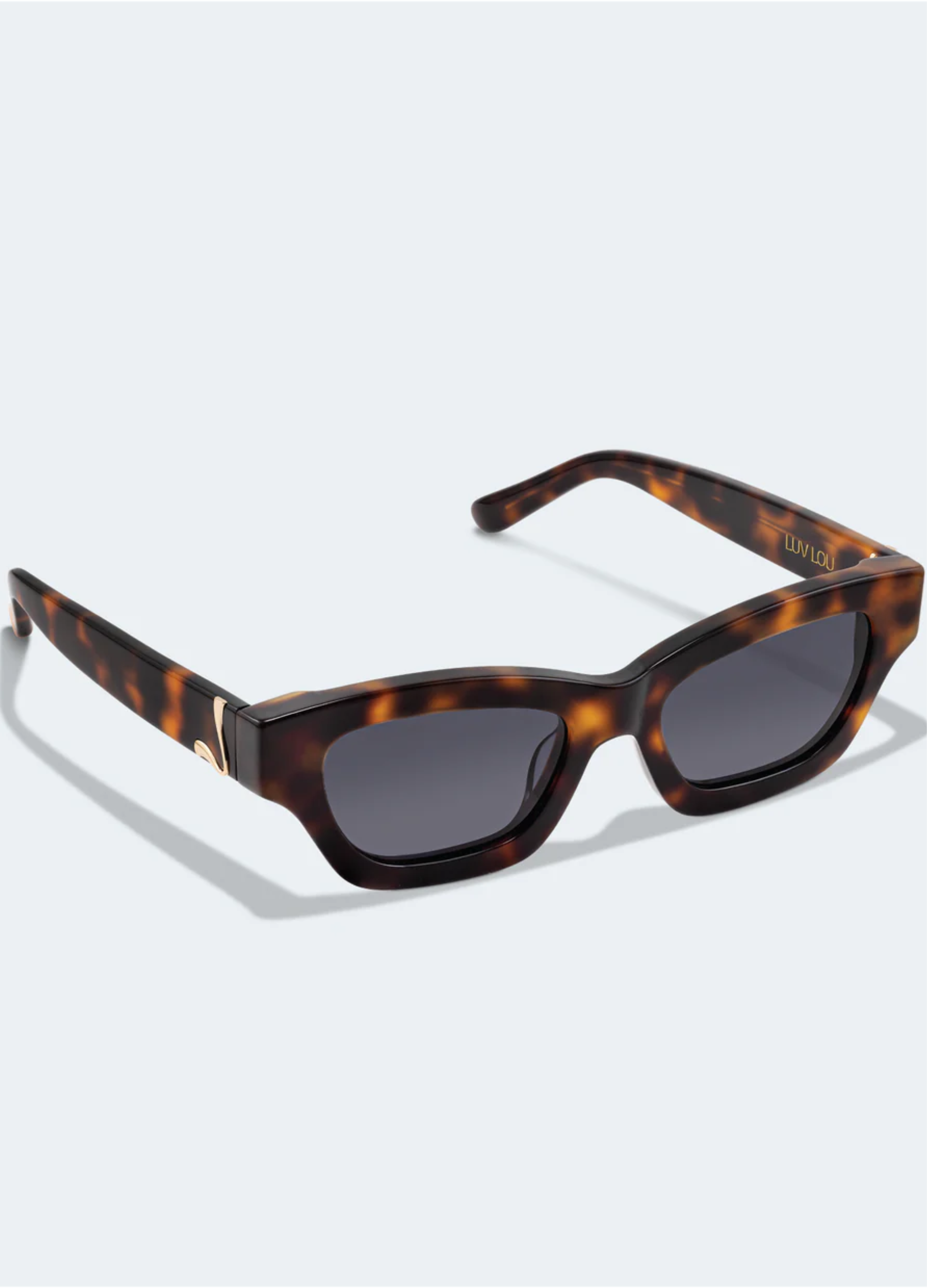 Luv Lou Carmel Sunglasses in Tort 